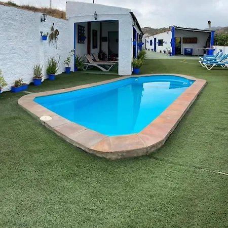 Cortijo Rural Los Erales Villa